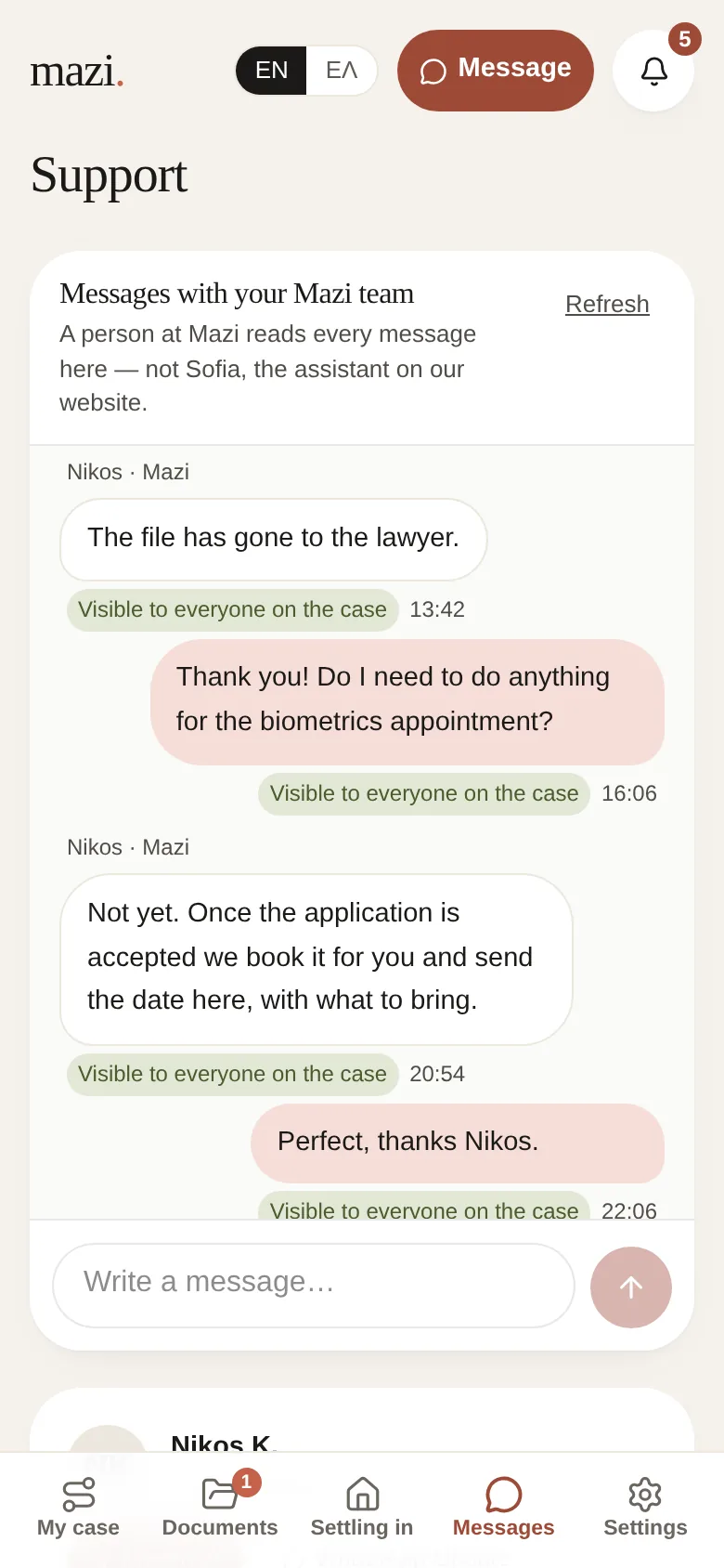 Demo of the portal's messages on a phone, with sample data: the employee and their Mazi case manager writing in the case